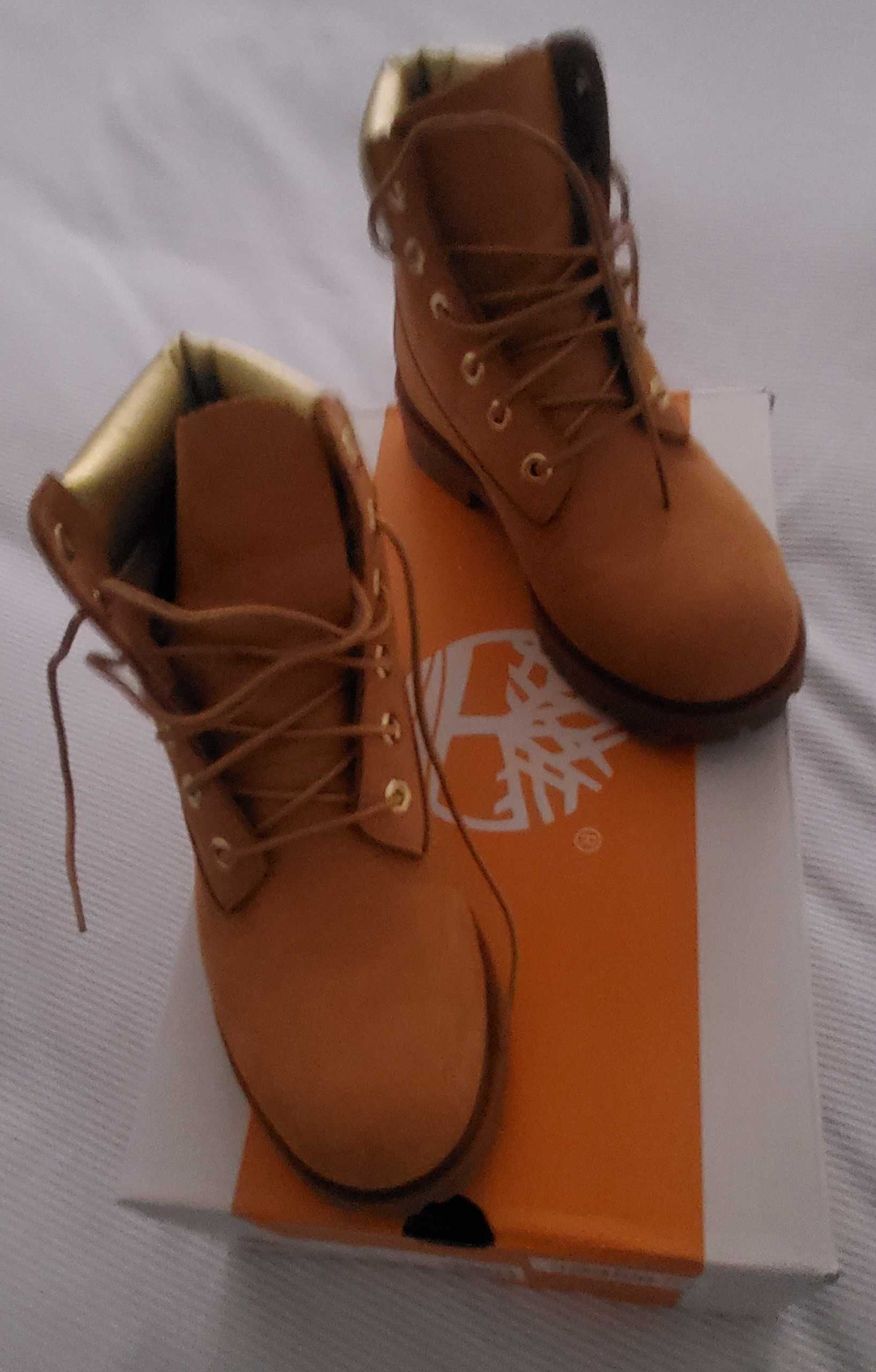 Botas Timberland camurça novas