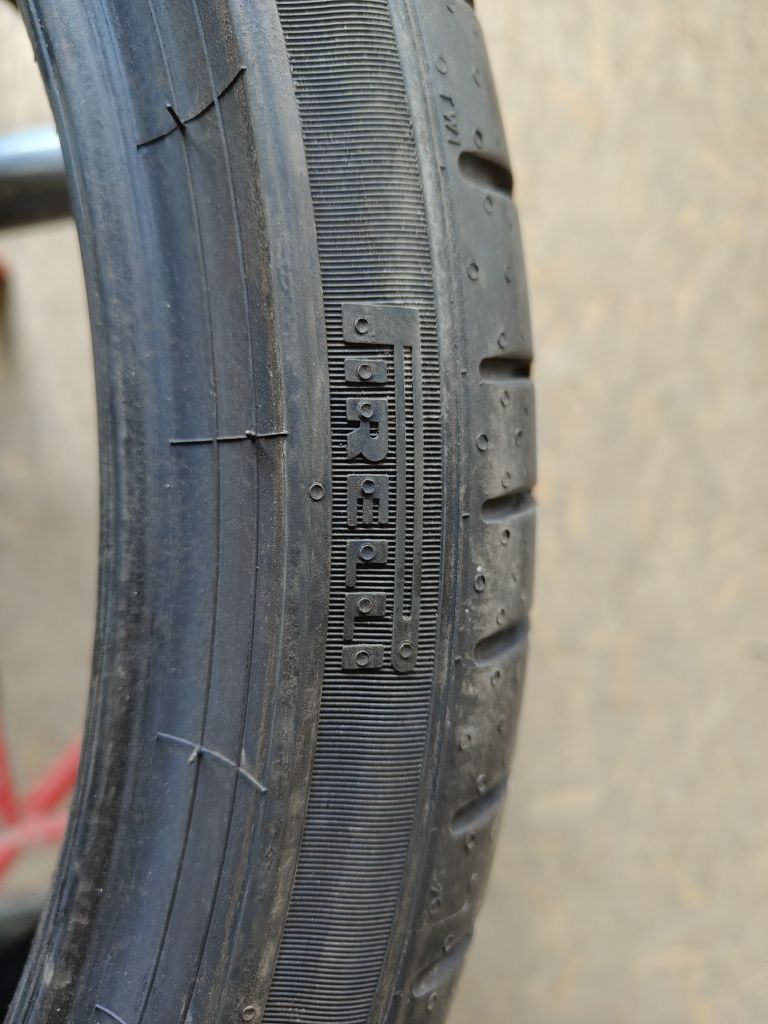 235/35R19 91Y Pirelli P Zero      L614/140B