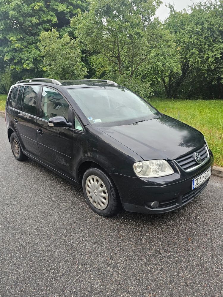 Wynajem. Vw touran.Tanio
