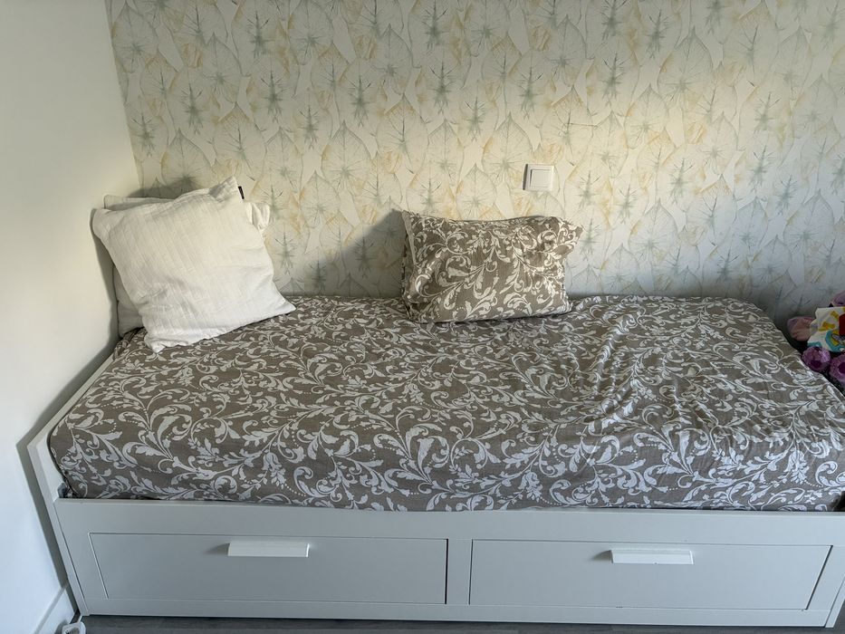 Brimnes Ikea cama dupla