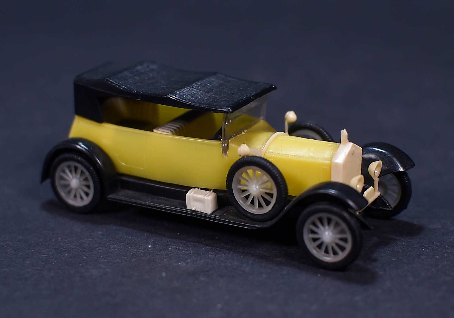 Samochodzik # Estetyka - Roll's Royce 1907 (żółty)