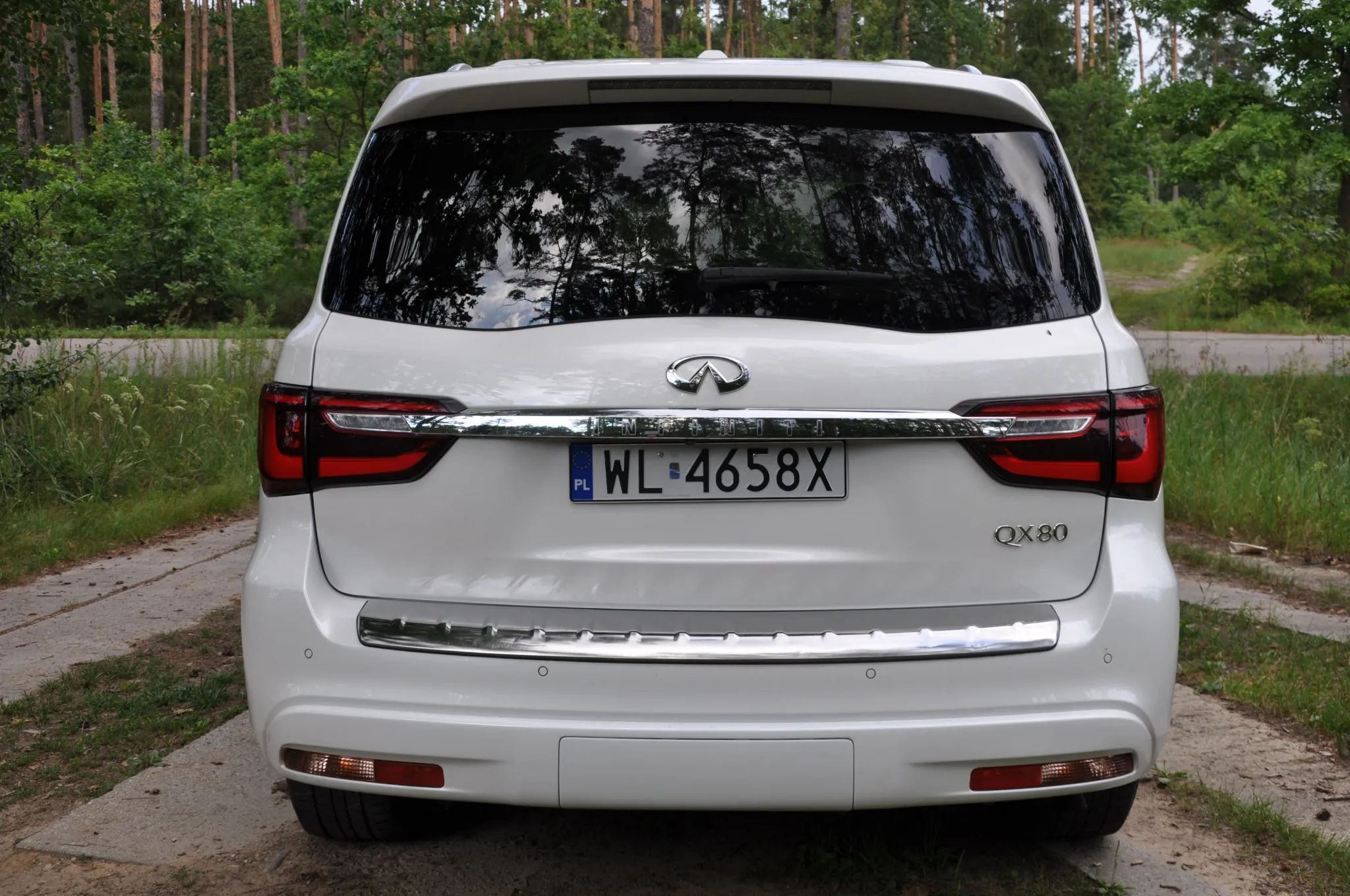 Infiniti QX80 INFINITI QX 80 7 osobowy