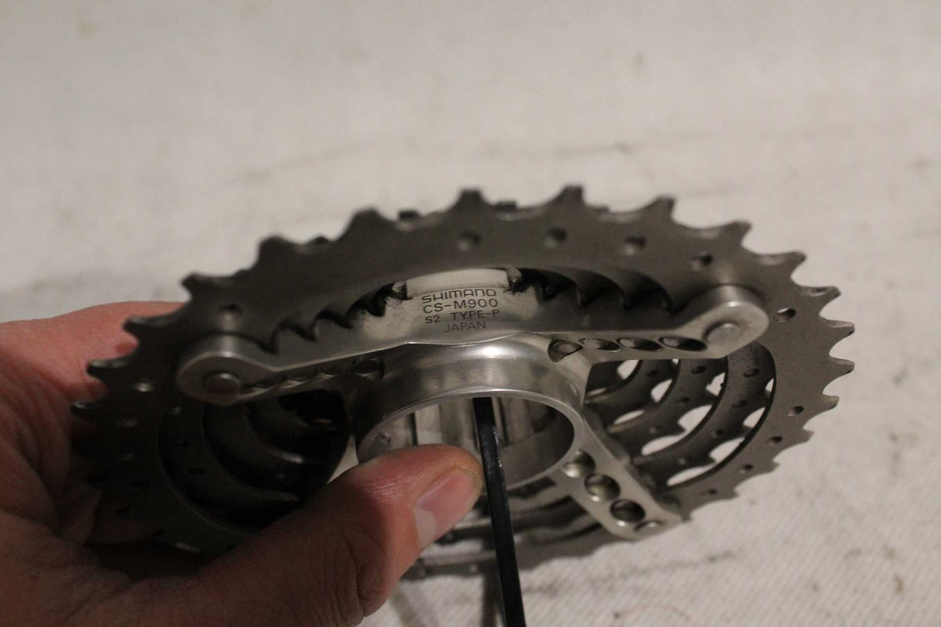 Vintage retro MTB kaseta Shimano XTR CS-M900. 12-32t 8s pająk CN7