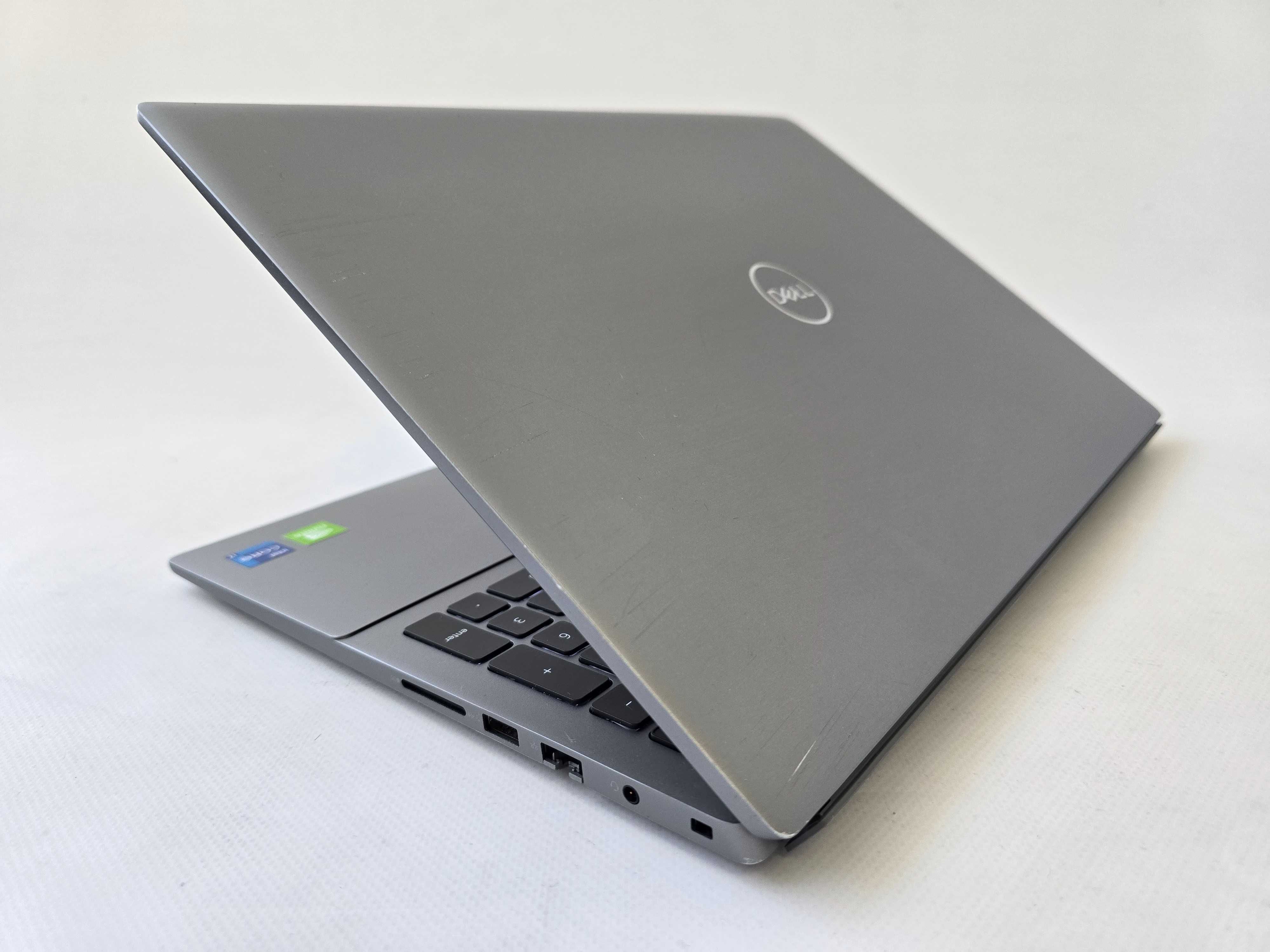 Dell Vostro 16 5620 (2022) I7 1260P/Nvidia MX570 A/RAM 16GB/SSD 1TB