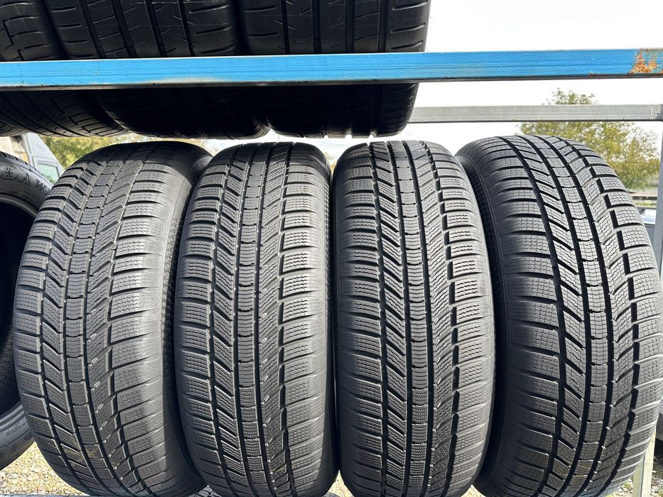 Шини б/у 235/60/18 R18 Continental