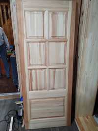 Двері дерев'яні .Двери деревянные .