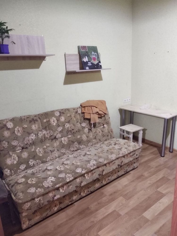 Комната в центре возле моря.