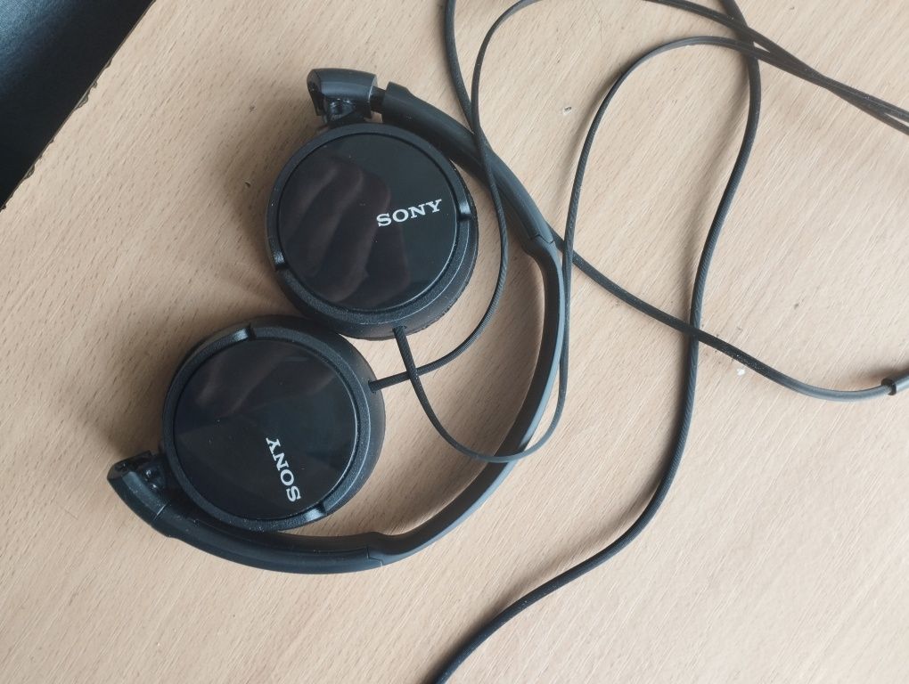Навушники провідні,накладні Sony