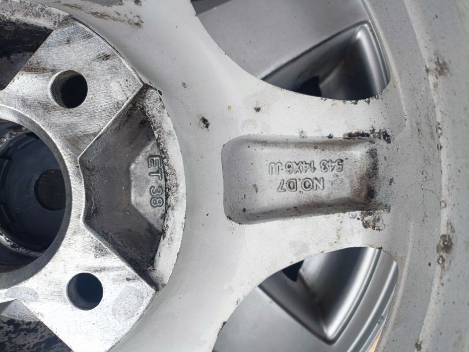 Диски Литі 4/100 R14 Ет38
