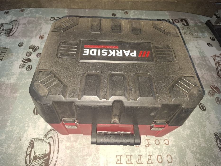 Serra circular Parkside Performance