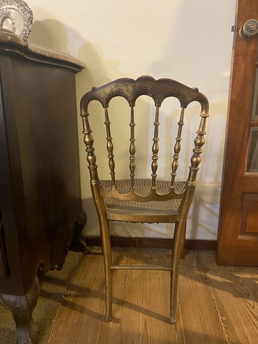 Excente Oportunidade!!! Cadeiras em Madeira,Estilo Arte Nova !!!