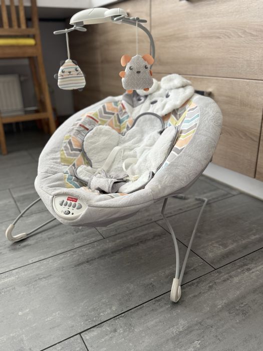 Крісло гойдалка Fisher Price