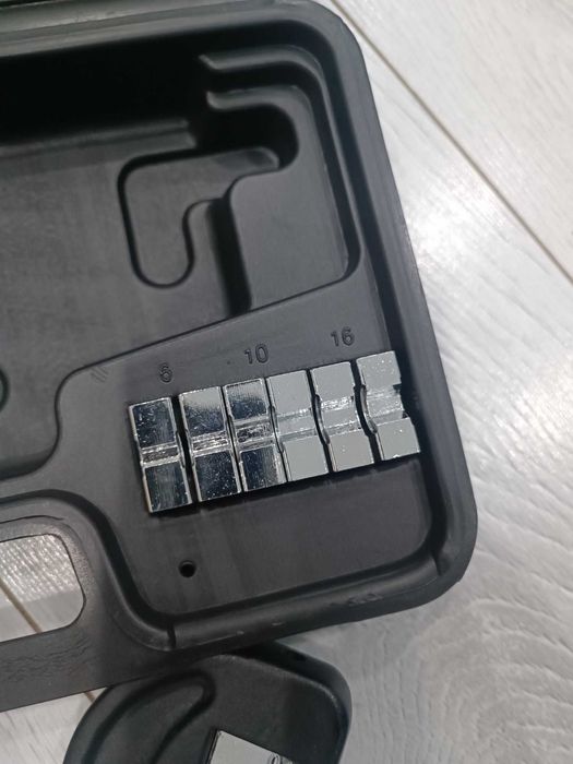 Гідравлік для авто електрики APRIL YQK