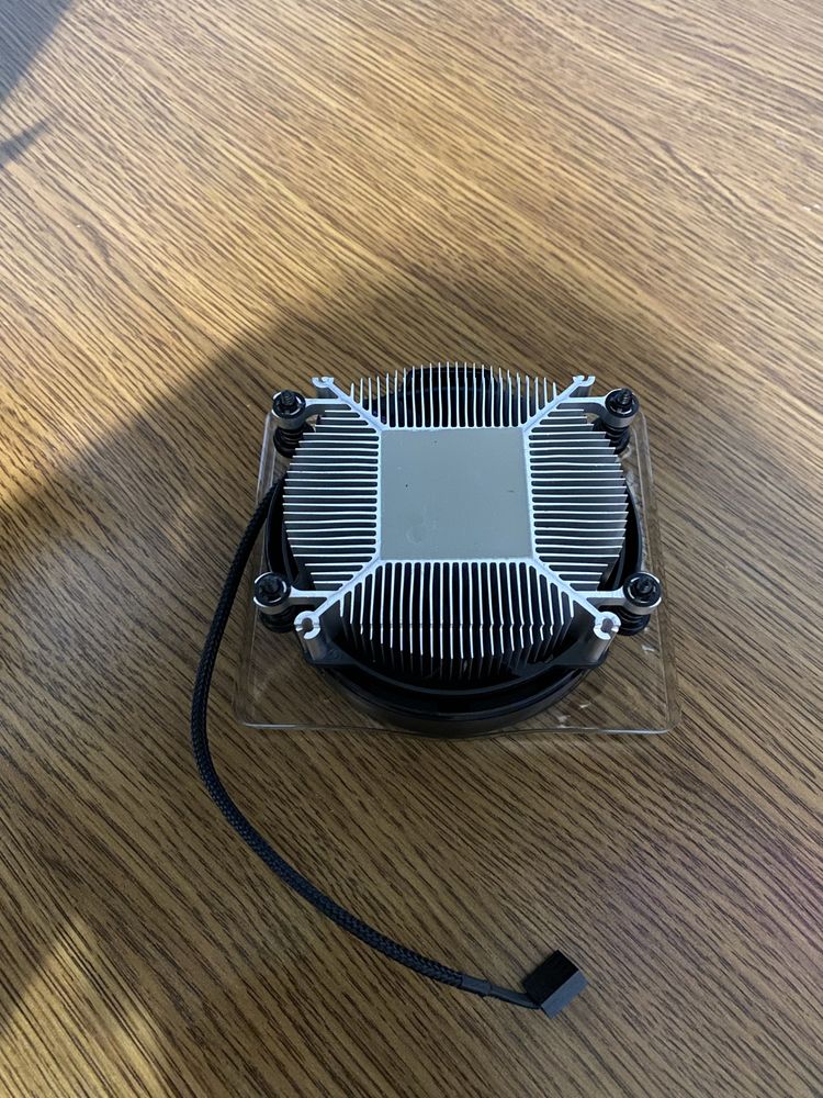 Повітряне охолодження / Кулер процесорний AMD Socket AM4 Bulk