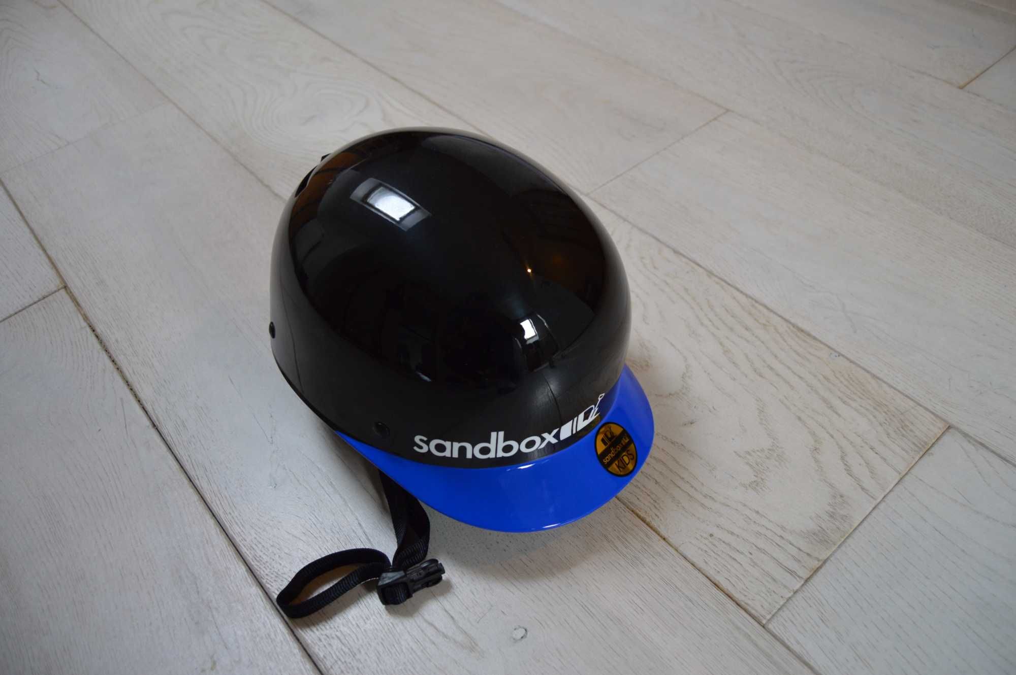 kask dla dziecka na narty, snowboard, sanki kultowa marka SANDBOX