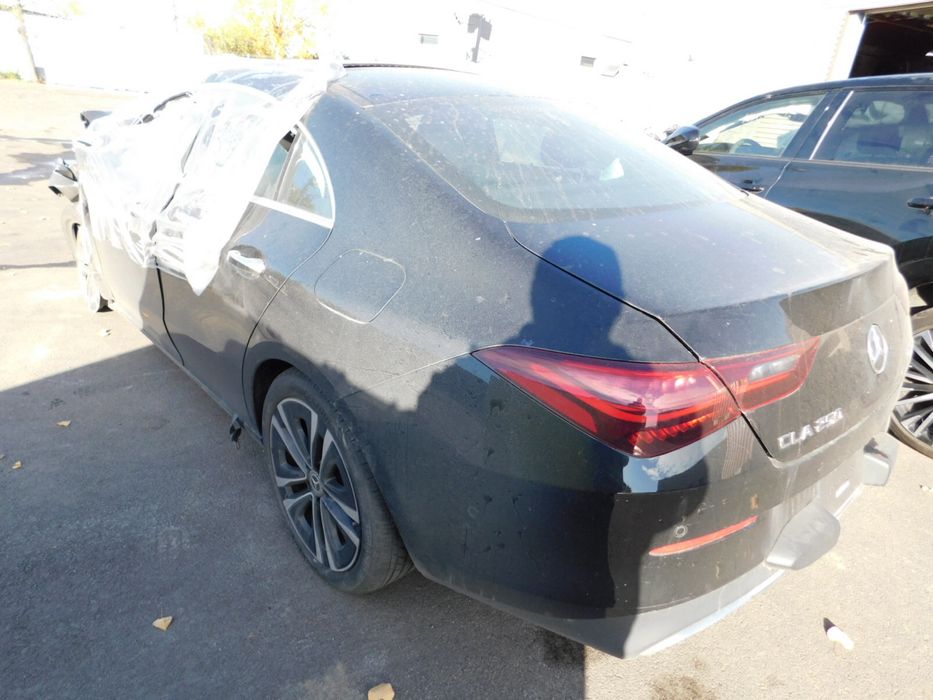 Mercedes-benz cla 118 w118 2024 2025 задний бампер крышка