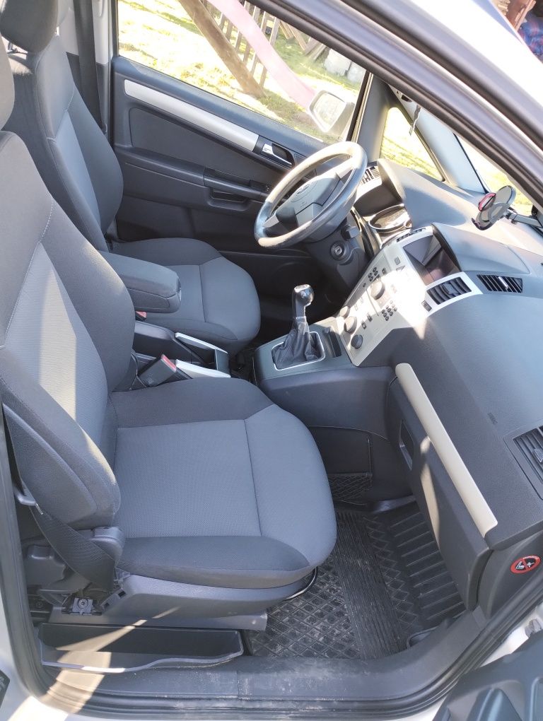 Opel Zafira B z silnikiem Isuzu