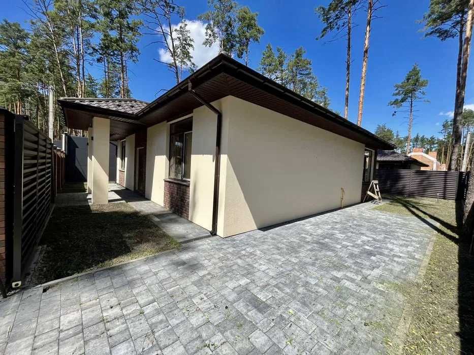 Одноповерховий цегляний, утеплений будинок в Лісовій Бучі.