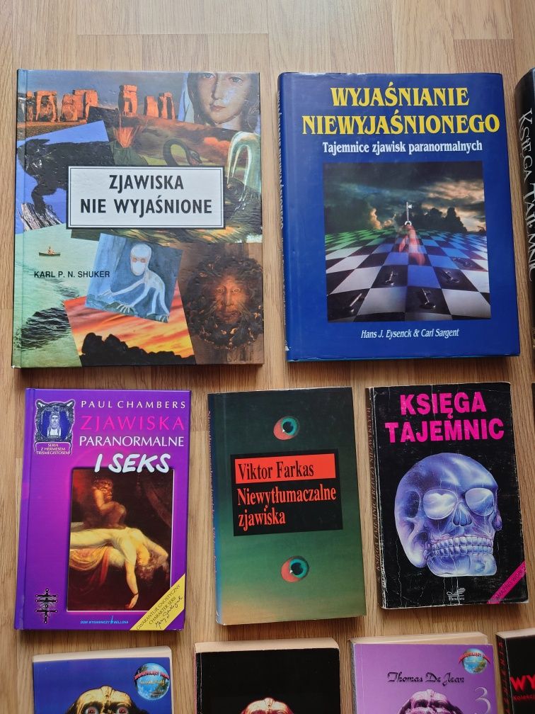 Zestaw książek - paranormalne duchy tajemnice niewyjaśnione dziwne
