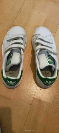 Buty sportowe dla dziecka rozmiar 35 marki Adidas