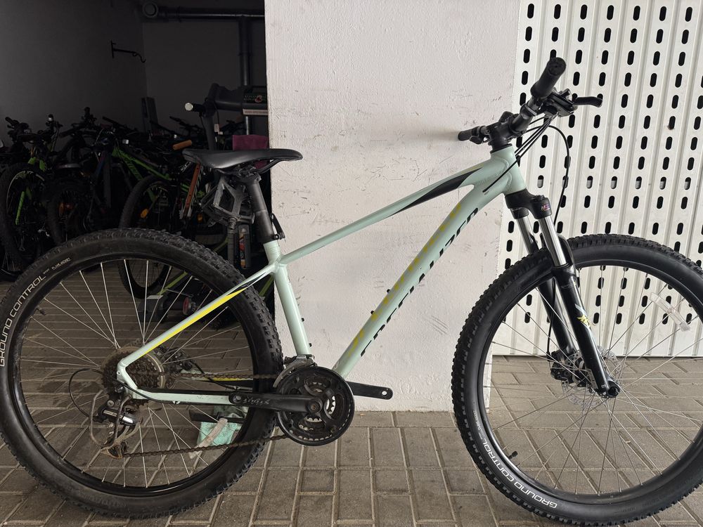 Specialized Pitch rama S kola 27.5