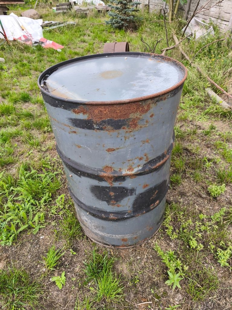 Beczka metalowa 200 litrów