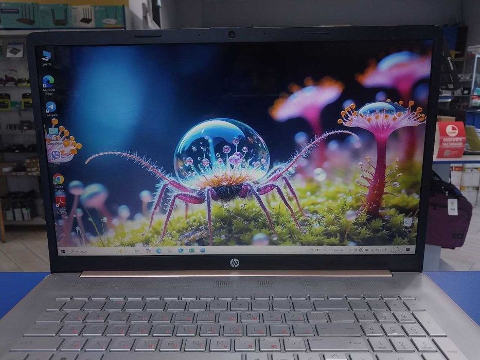 Ноутбук HP17-cn0045cr ( 2023року, стан ідеал.) Гарантія!