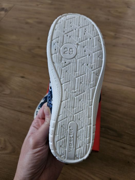 Kapcie dla chłopca superfit 29 nowe