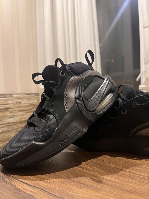 Кросівки nike . Дитячі . Розмір 34, us 2,5 , 21,5 cm.