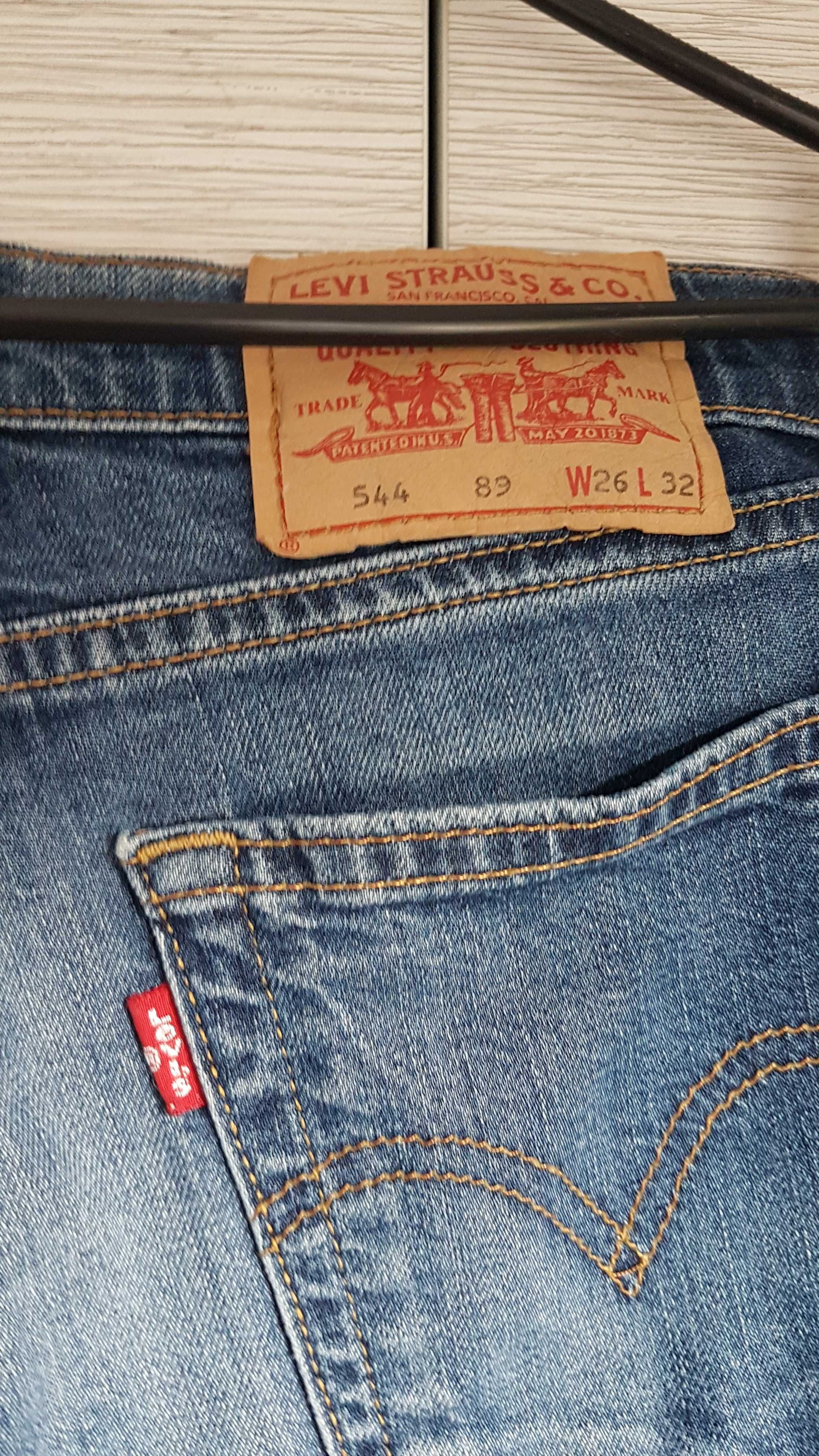 Spodnie jeansy levis dzwony xs 34 W26 L32