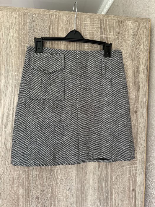 Спідниця жіноча.