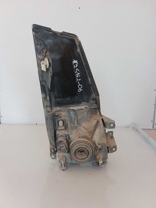 Lewa Przednia Lampa Reflektor Nissan Cabstar / Maxity NT400 K2542-06