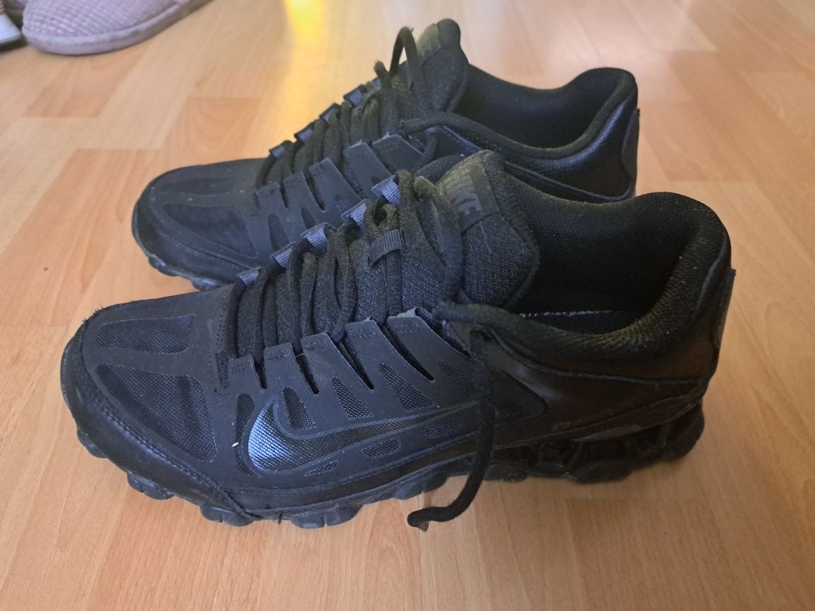 BUTY męskie NIKE REAX 8 TR mesh