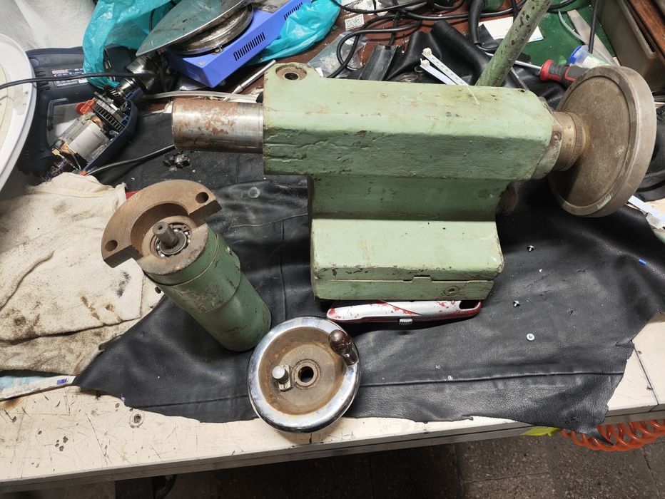 Задня бабка 16Б05