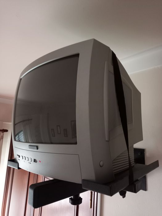 Televisão Fenner 14 polegadas