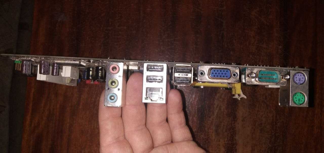 Материнська плата: Asus P5KPL-AM SE НЕРОБОЧА