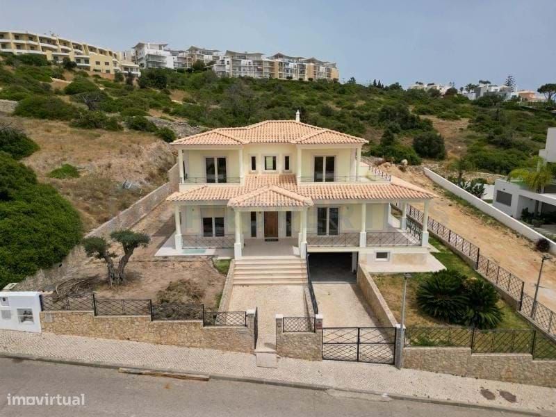 Moradia V4 Isolada - Albufeira