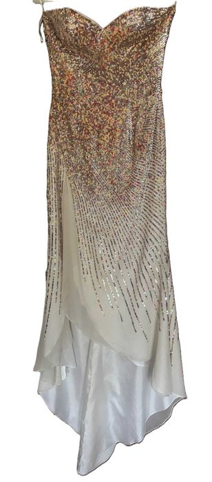 suknia  balowa lub ślubna  z trenem w pastelowe  cekiny model syrena