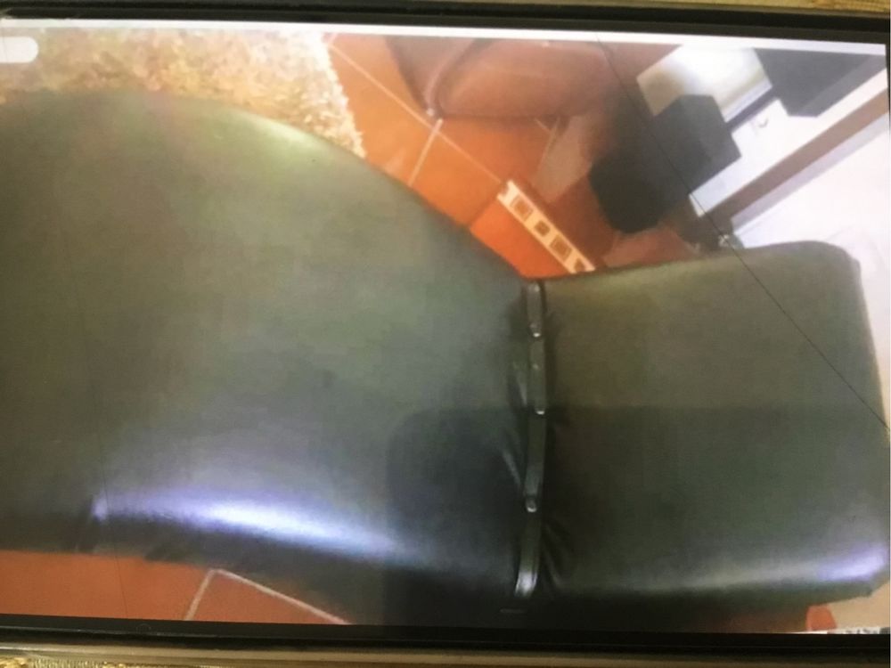 Chaise long em pele sintetica  preto