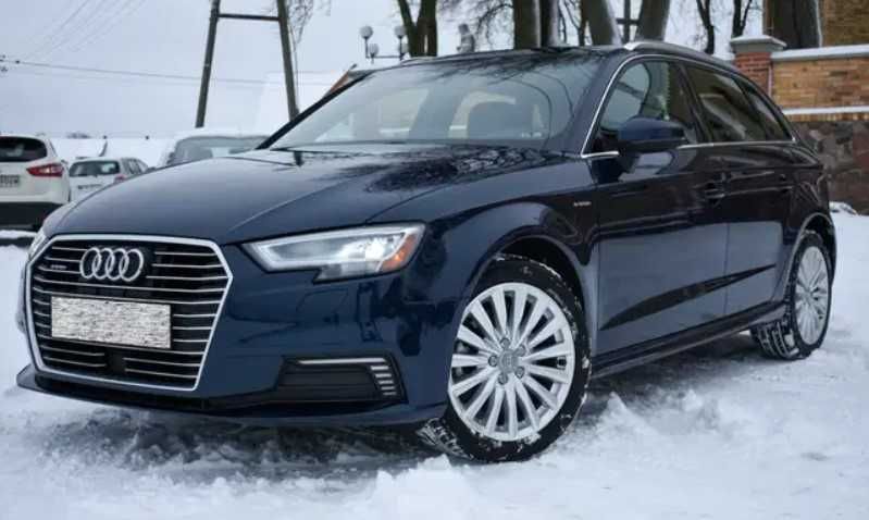 AUDI A3 8V etron рестайлінг бампер передній, задній, б/у розборка