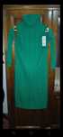 Vestido verde com mangas caídas
