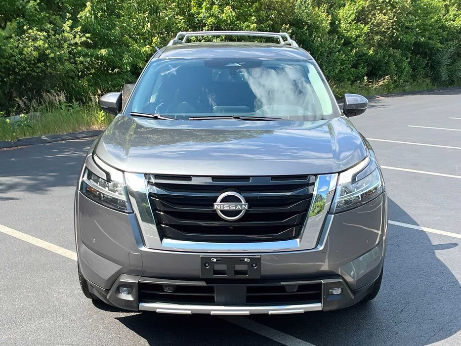 Nissan Pathfinder      2022