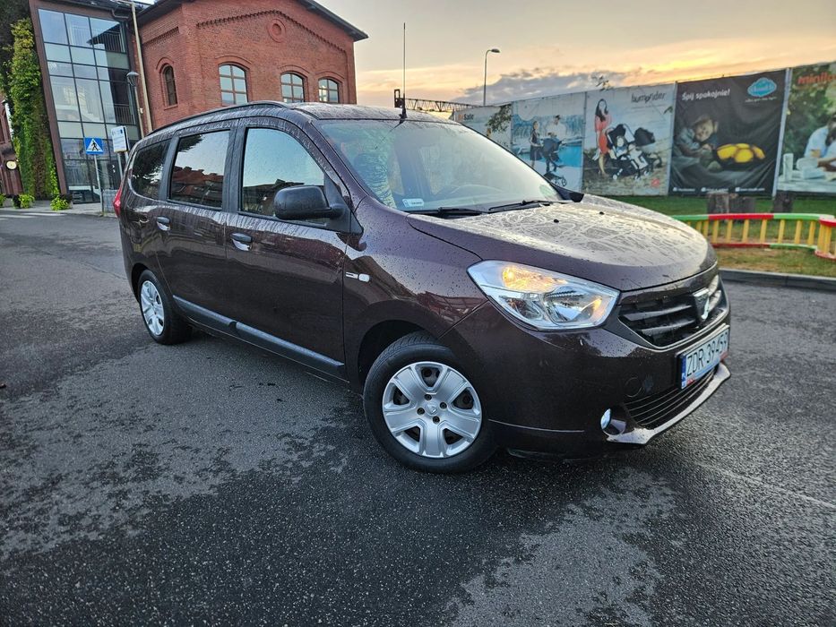 Dacia Lodgy Lodgy 1,6Sce LPG 7os MEGA stan klimatyzacja tempomat ciemne szyby HAK