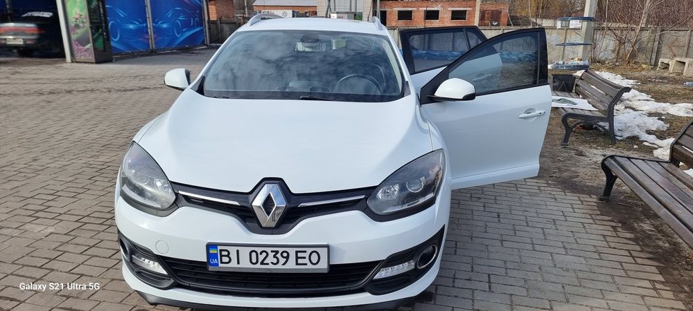 Машина на продаж!!!