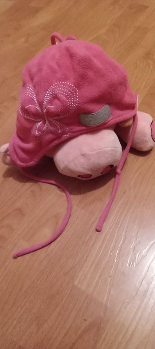 Шапки для дівчинки