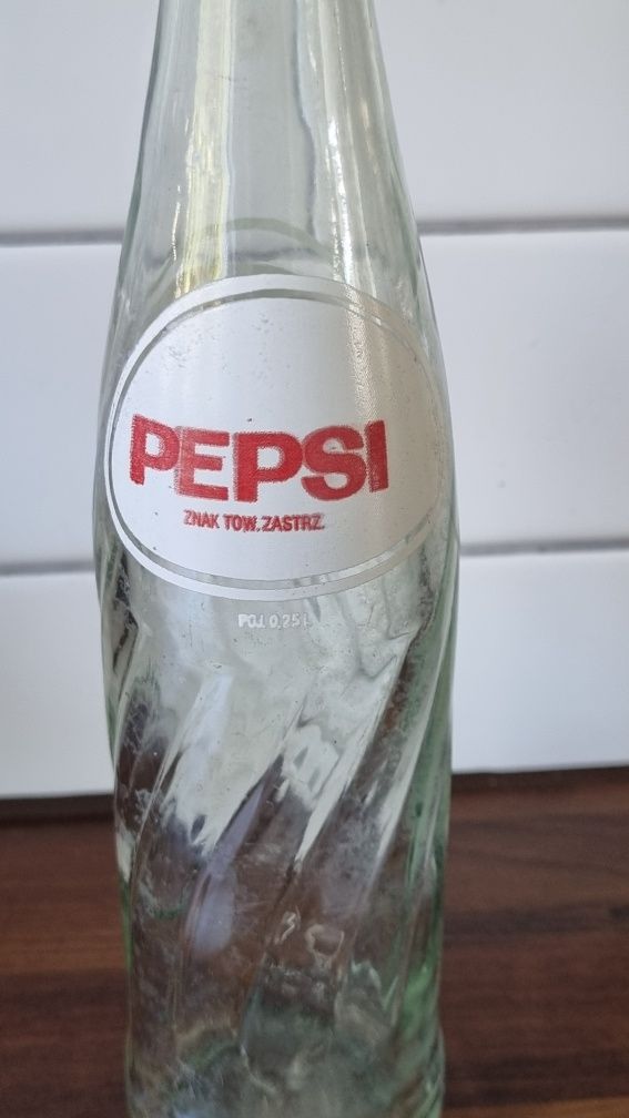 Butelka po Pepsi Cola z PRL