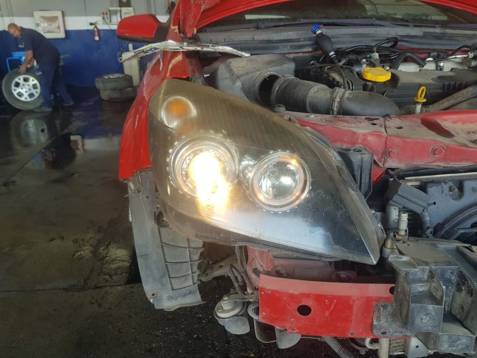 FAROL DIREITO OPEL ASTRA H GTC