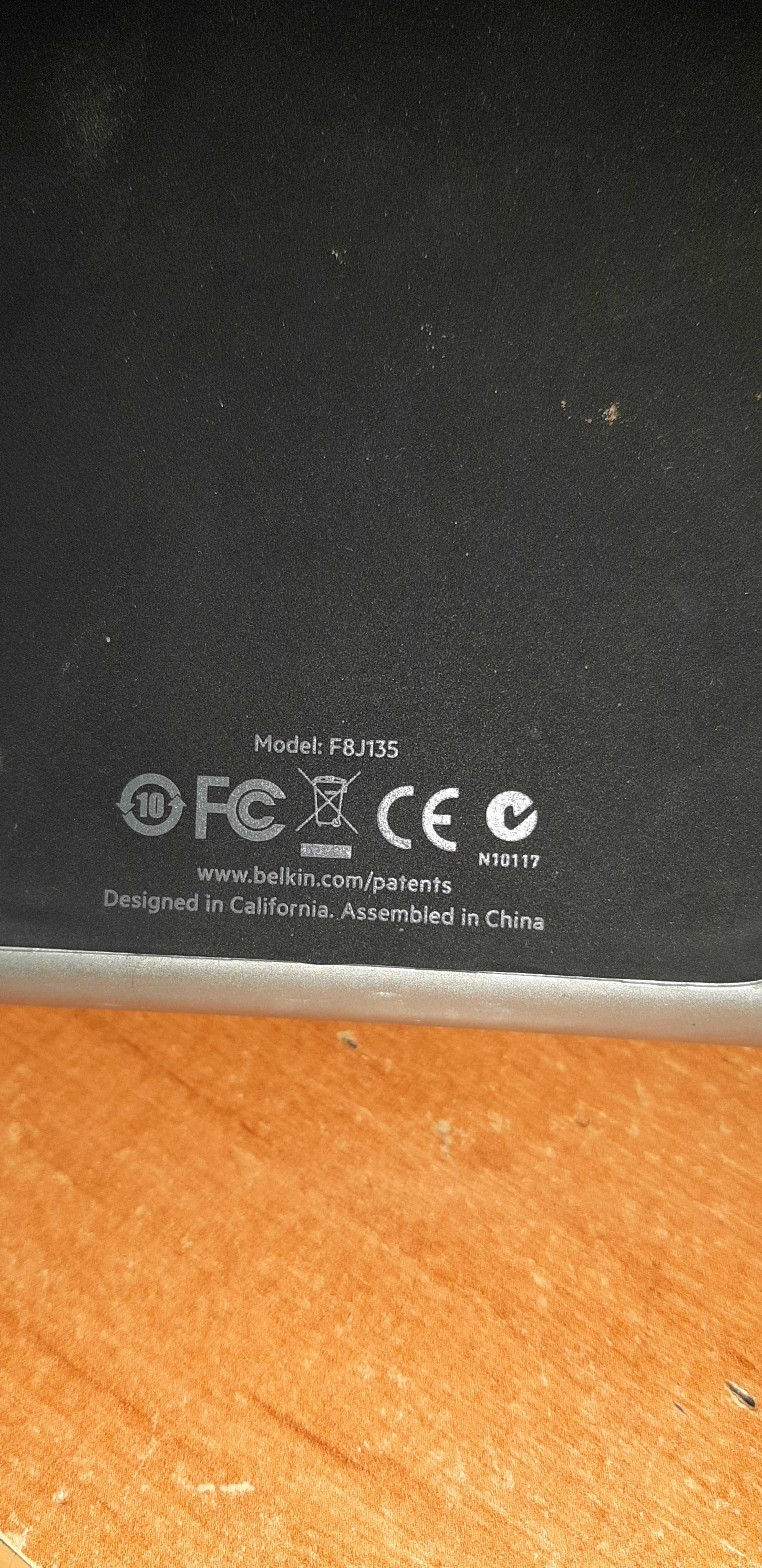 Зарядная док-станция Belkin F8J135, зарядний пристрій Apple Dual Light