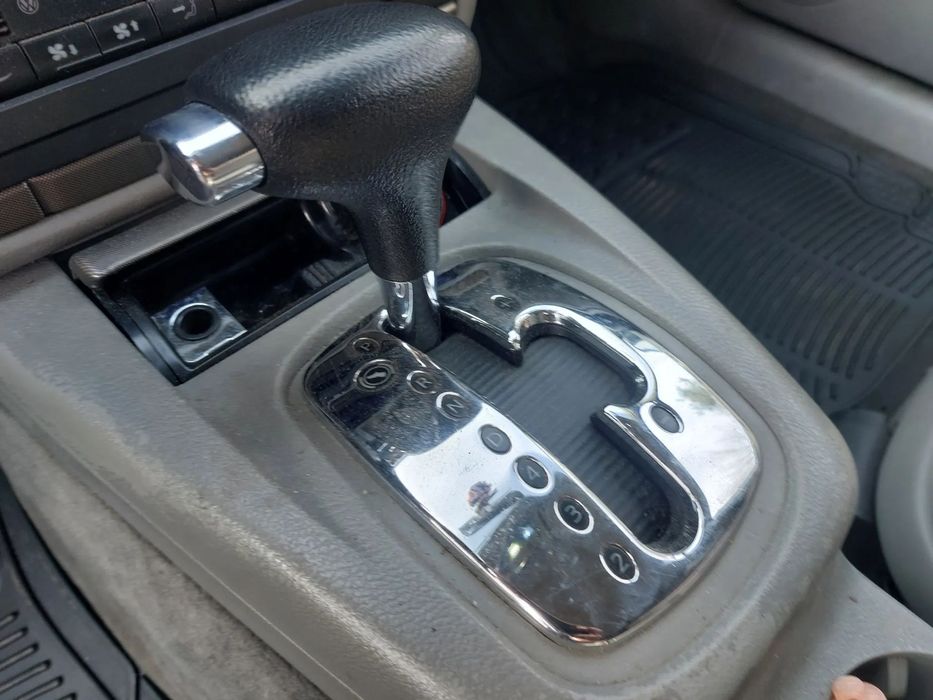 LEWAREK WYBIERAK AUTOMAT VW PASSAT B5 FL 1.9TDI SLASK WYSYLKA