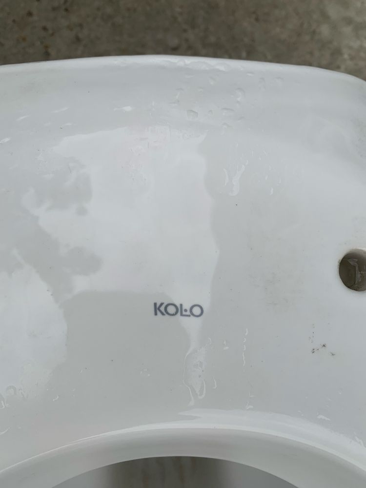 Унитаз Kolo б/у в хорошем состоянии